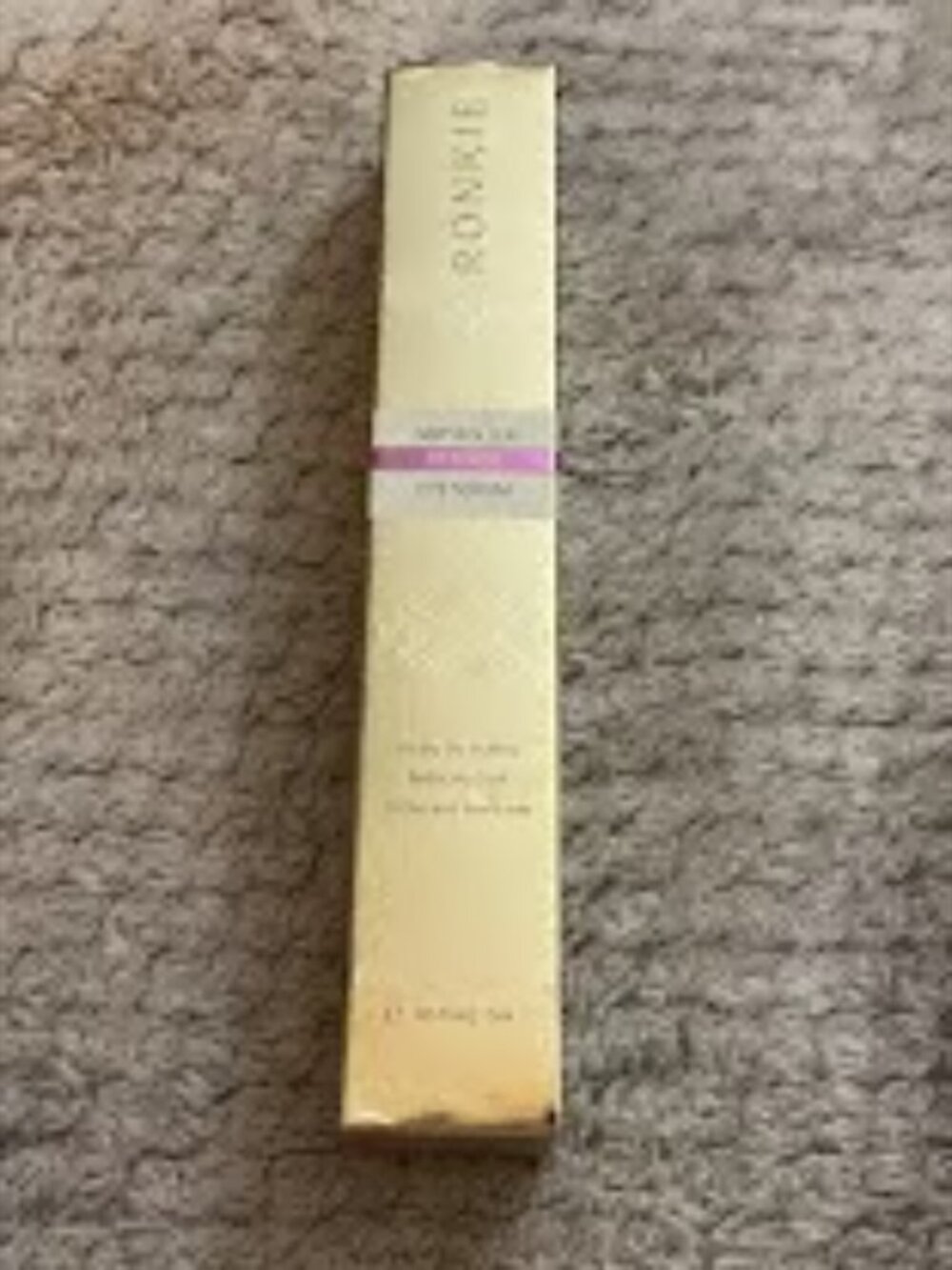 NEW Ronkie Visual 360 Retinol Roller De-Puffing Dark Circle Remover Skin Serum